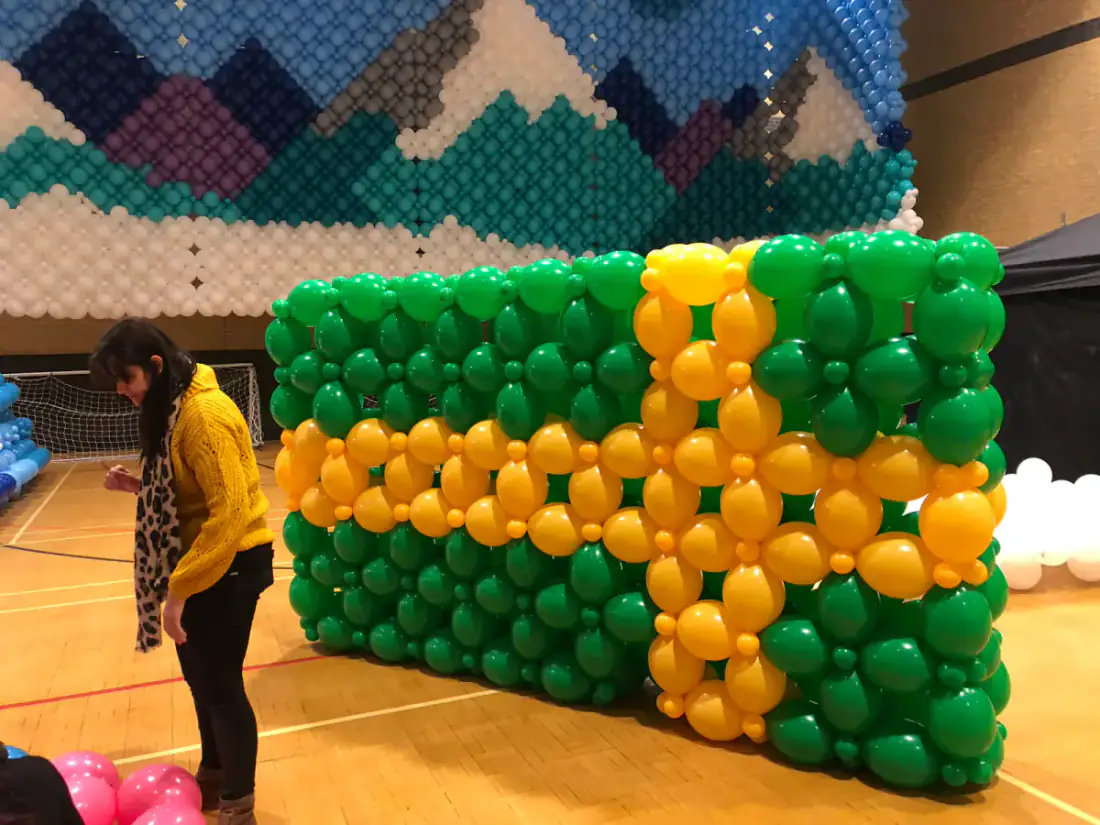 Castle balloon wall detail from the Christmas Big Balloon Build