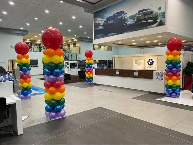 Car showroom balloon display 2