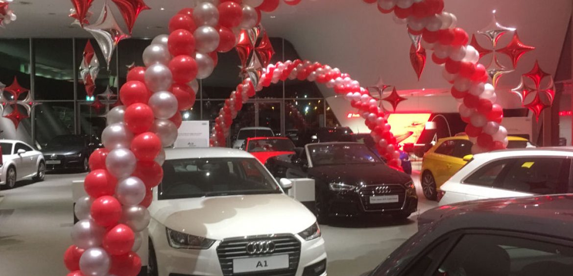 Padded Balloon Arches