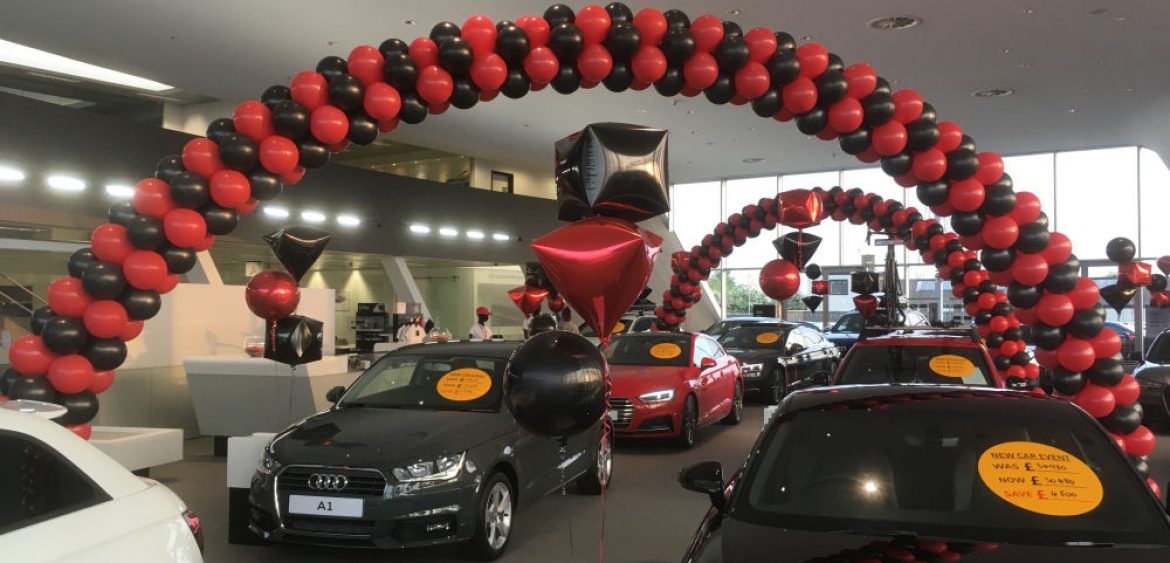 Padded Balloon Arches with Foil Clusters